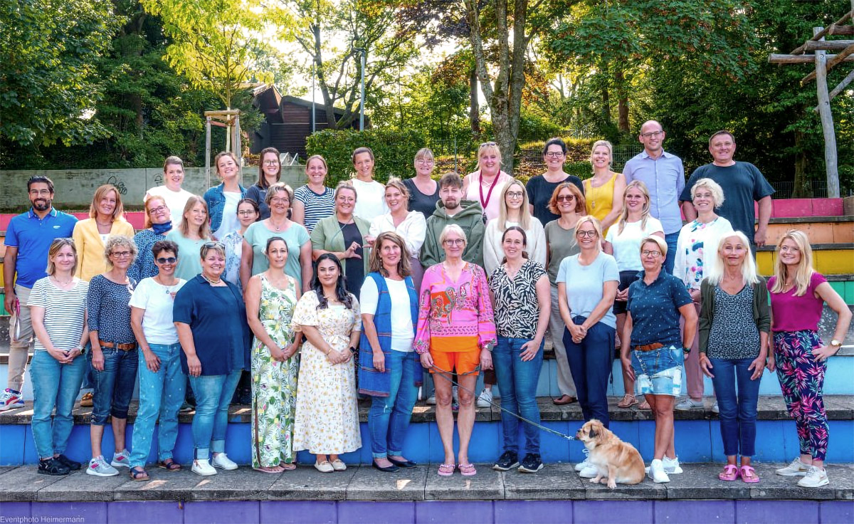 Das Lehrerkollegium der Grundschule Am Steimel